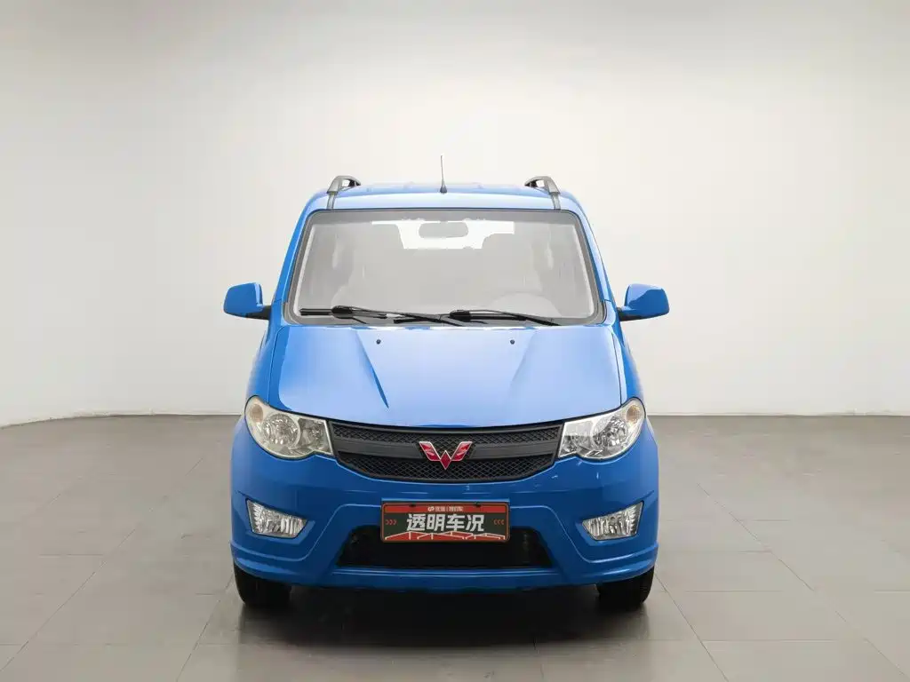 Wuling Hongguang — миниатюра 3