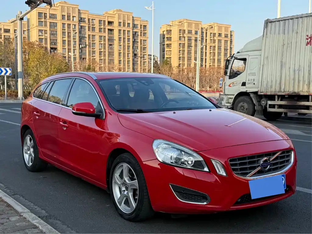Volvo V60 — миниатюра 2