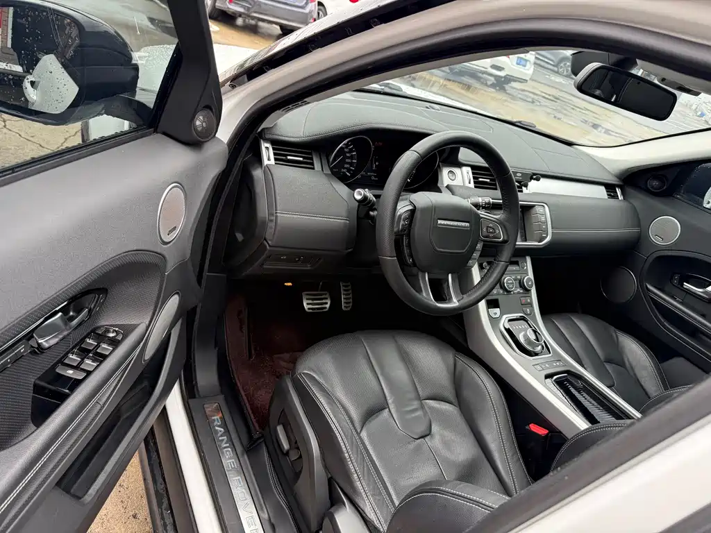 Land Rover Range Rover Evoque 2014 2.0T 5