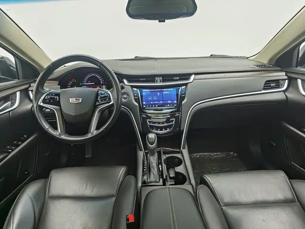 Cadillac XTS — миниатюра 5
