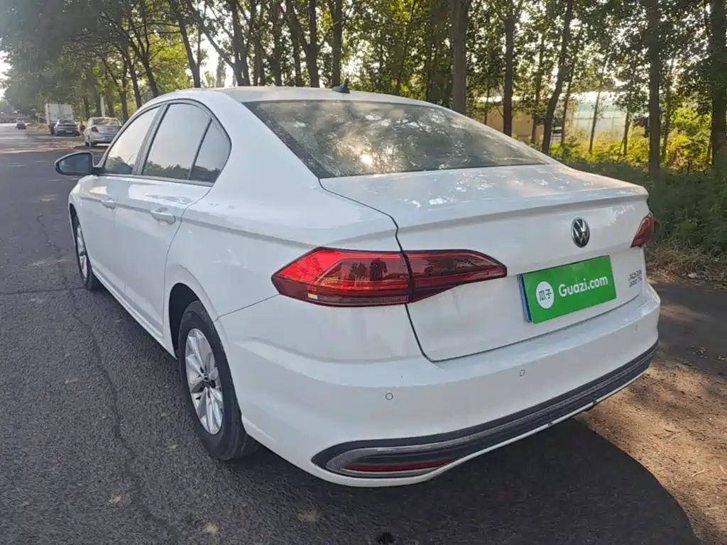 Volkswagen Bora — миниатюра 5