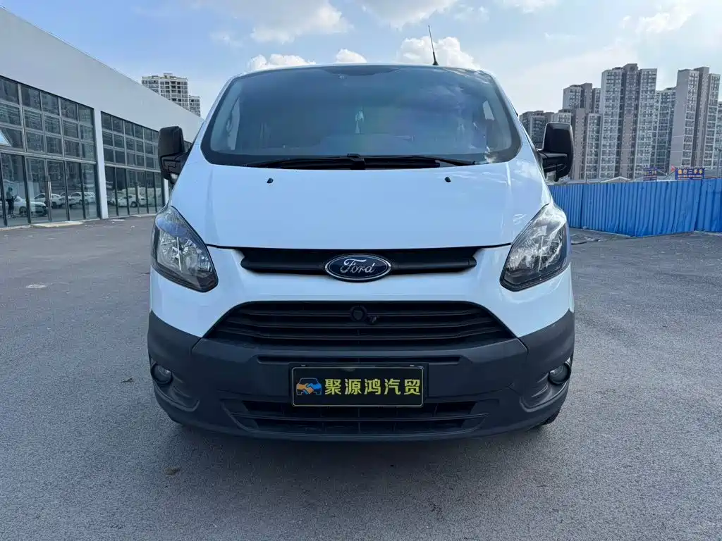 Ford Transit — миниатюра 2