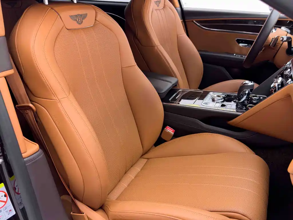 Bentley Flying Spur — миниатюра 14