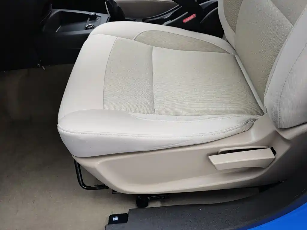 Wuling Hongguang — миниатюра 20