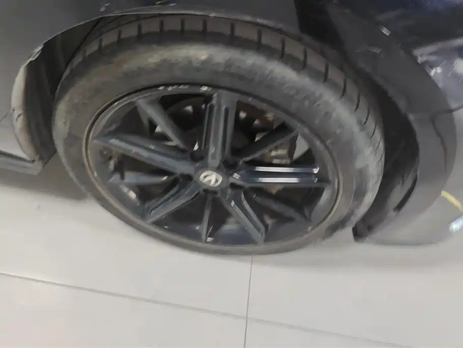 Changan UNI-V 2022 1.5T Luxury