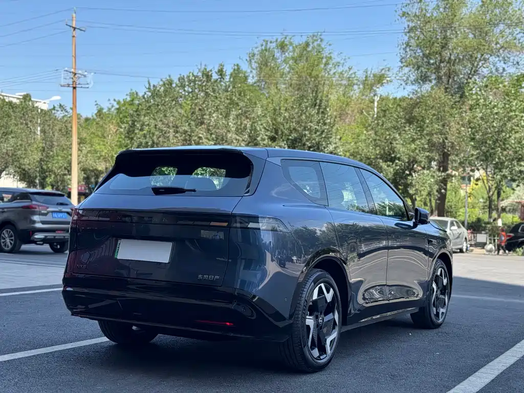 Nissan 日产NX8 — миниатюра 13