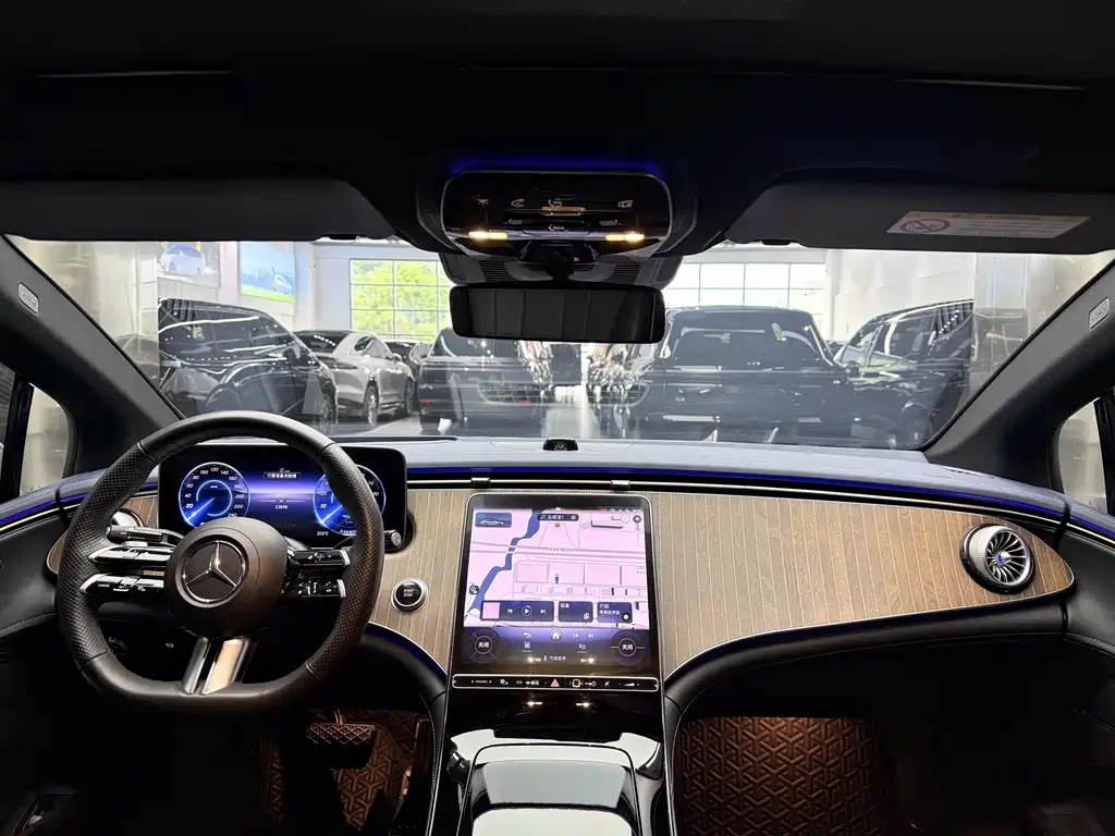 Mercedes-Benz EQE 2022 350 Luxury