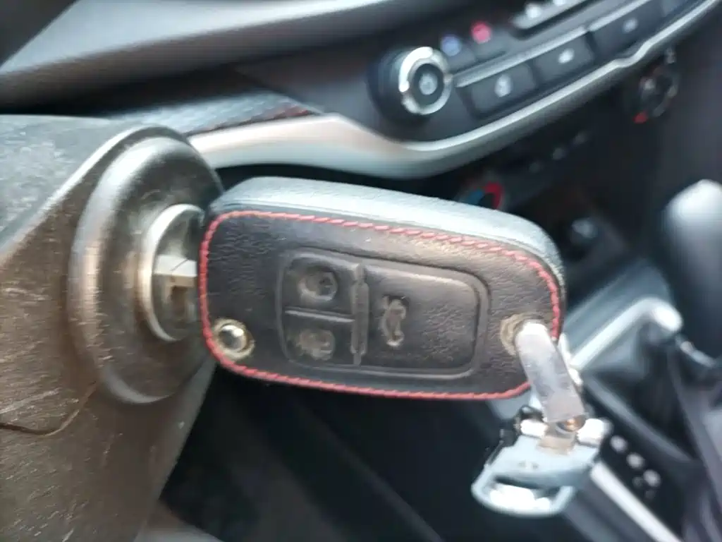 Buick Excelle — миниатюра 9