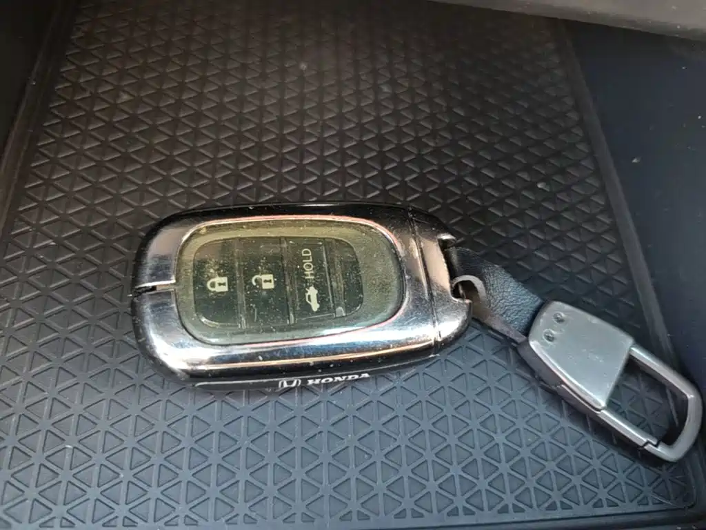 Honda Accord — миниатюра 9