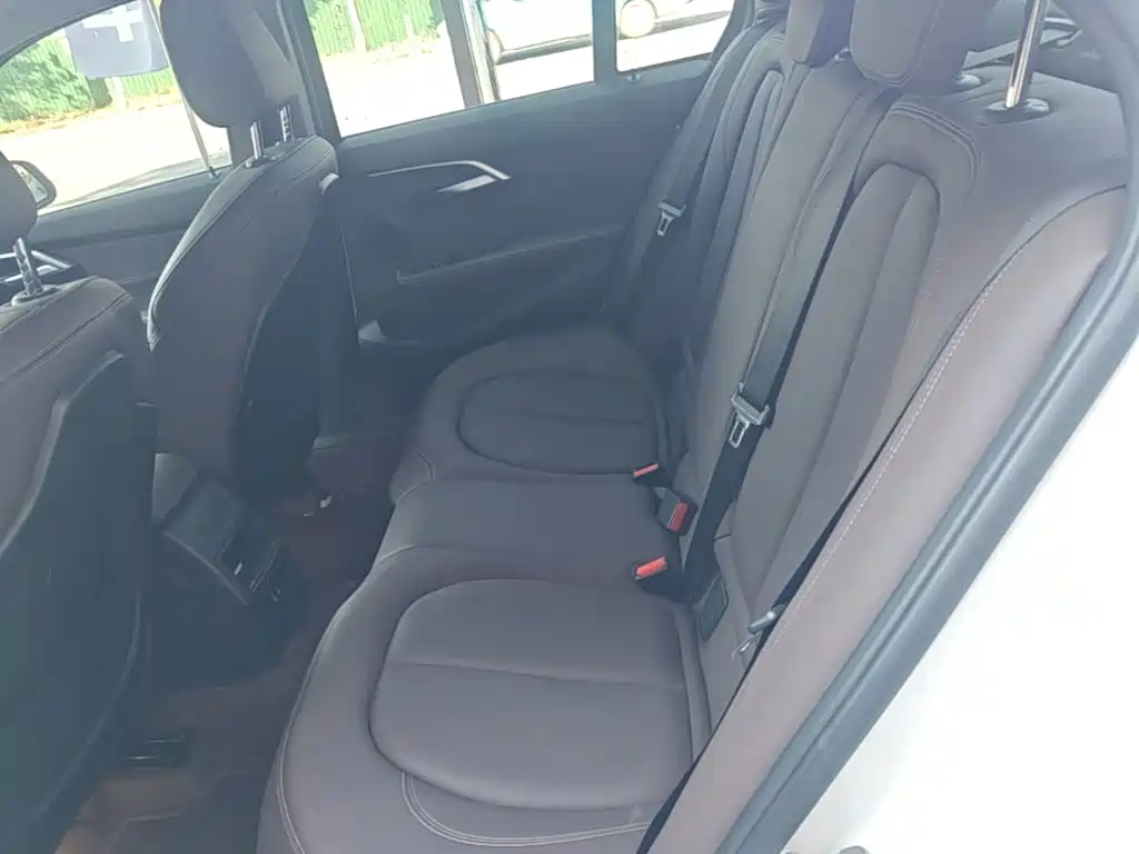 BMW 1 Series — миниатюра 17