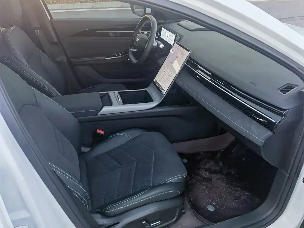 GEELY GALAXY GALAXY L6