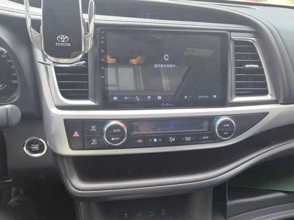 Toyota Highlander — миниатюра 14