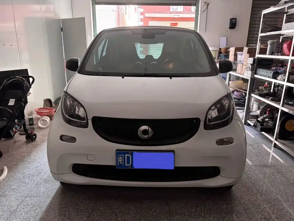 smart Smart Fortwo — миниатюра 2