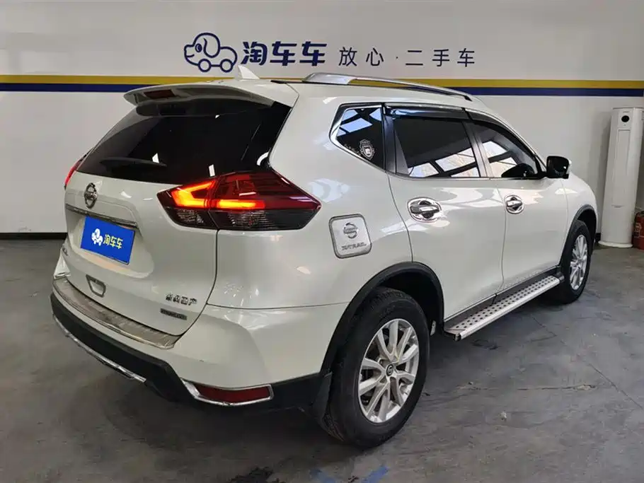 NISSAN QIJUN