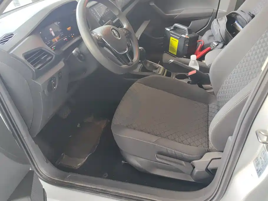 Volkswagen T-Cross — миниатюра 9