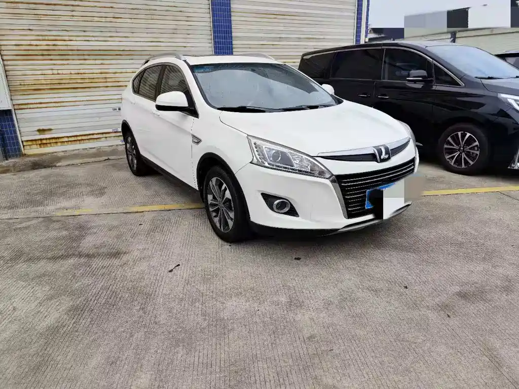 LUXGEN EXCELLENT 6 SUV