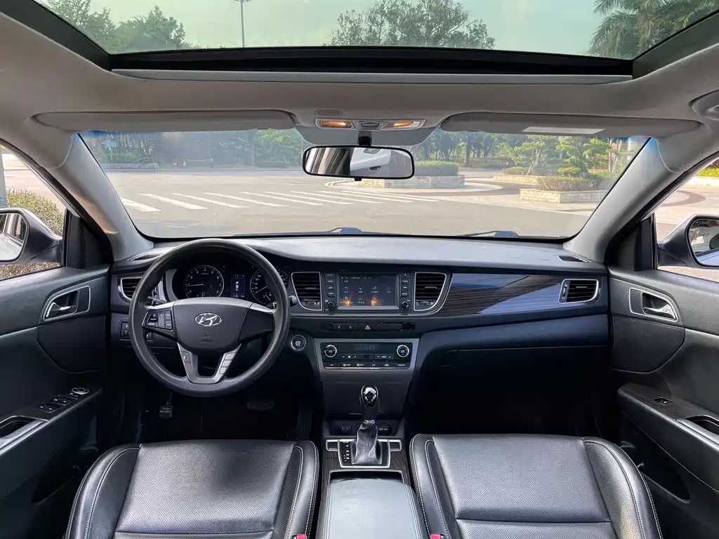 Hyundai Mistra — миниатюра 6