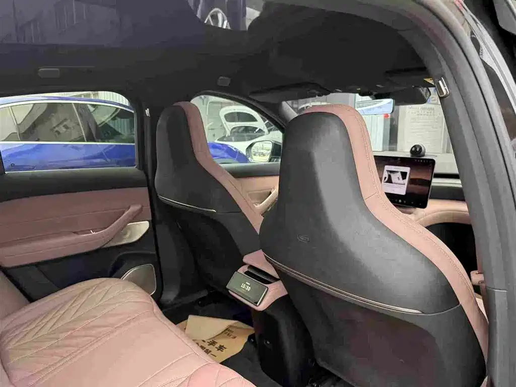 NIO EC6 — миниатюра 6
