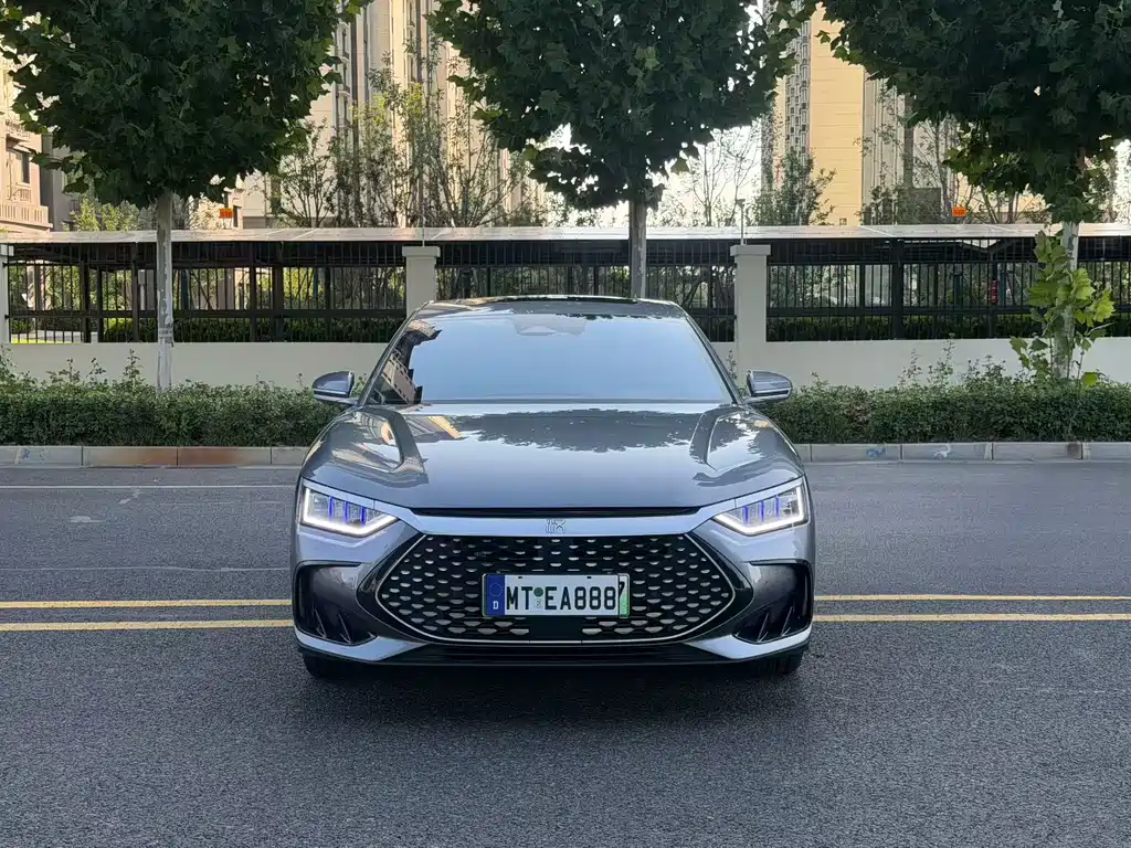 BYD Han 2022 DM-i 121KM Premium
