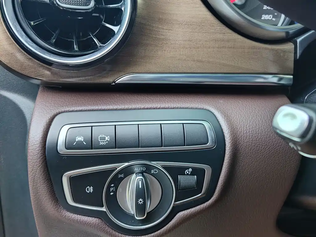 Mercedes-Benz V-Class V 2022 V 260 L Luxury