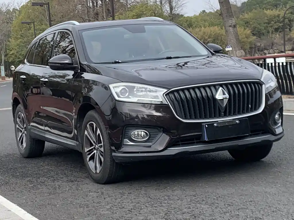 Borgward BX7 — миниатюра 3