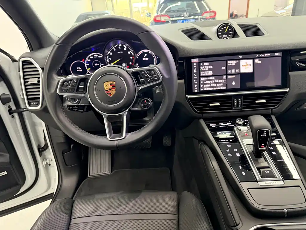 PORSCHE CAYENNE NEW ENERGY