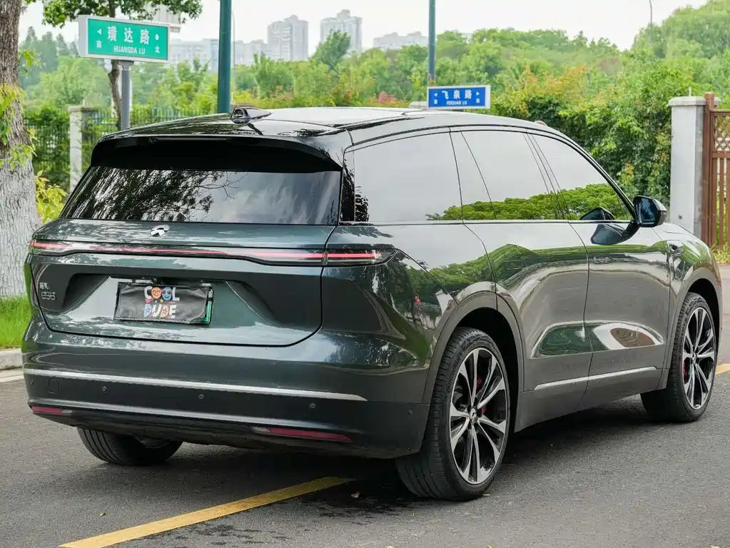 NIO ES8 2023 100kWh