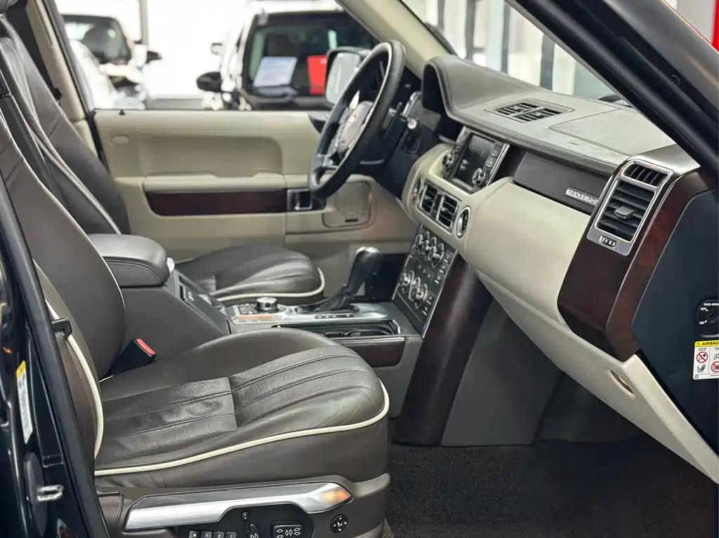 Land Rover Range Rover 2011 5.0 SC V8