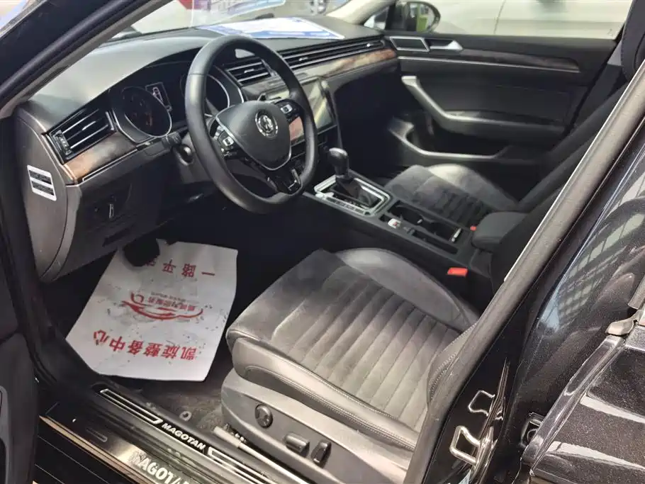 Volkswagen Magotan 2017 330TSI DSG Luxury