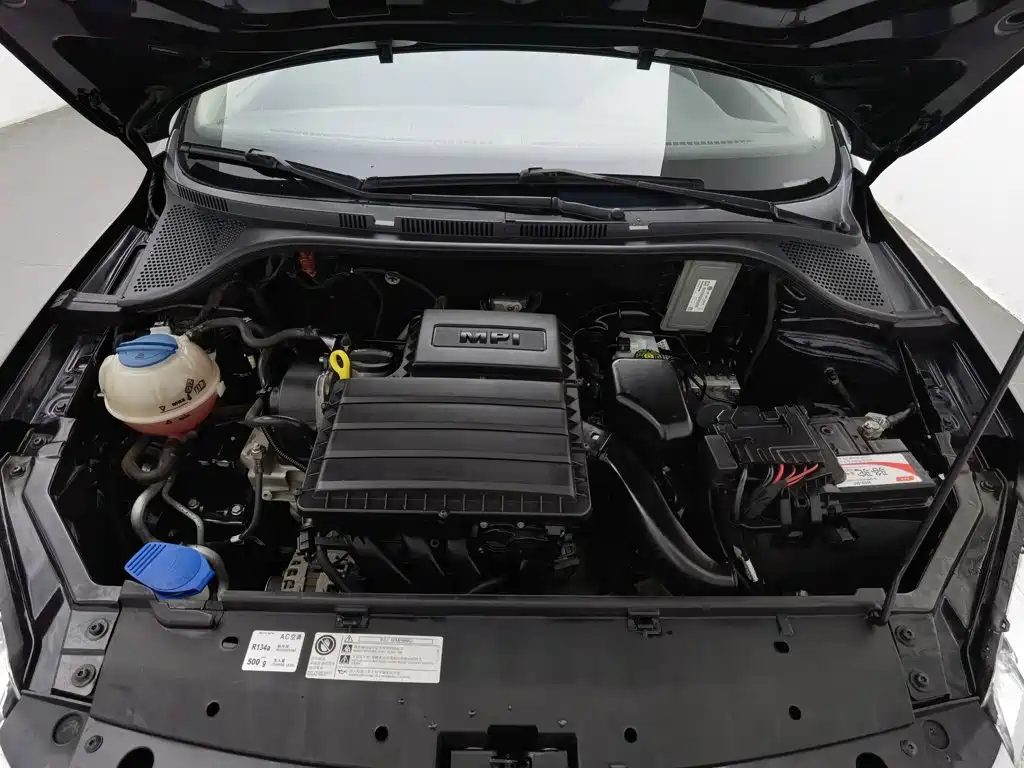 Volkswagen Santana — миниатюра 6
