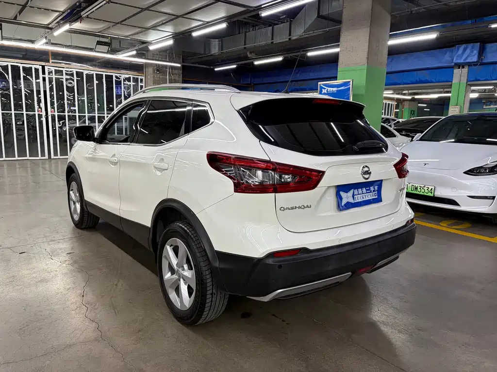 Nissan Qashqai — миниатюра 6