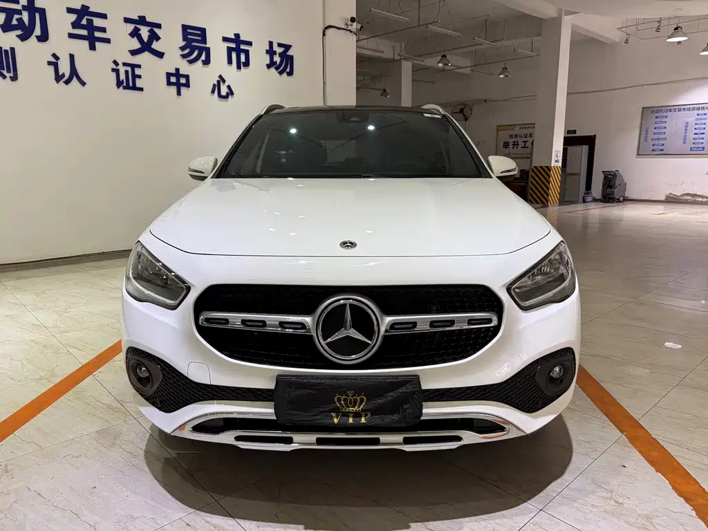Mercedes-Benz GLA — миниатюра 2