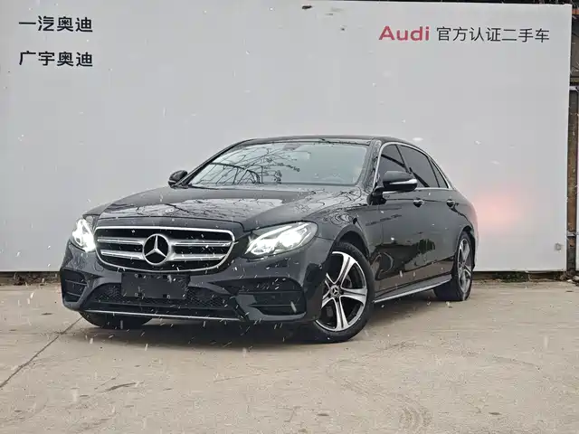 MERCEDES BENZ E CLASS