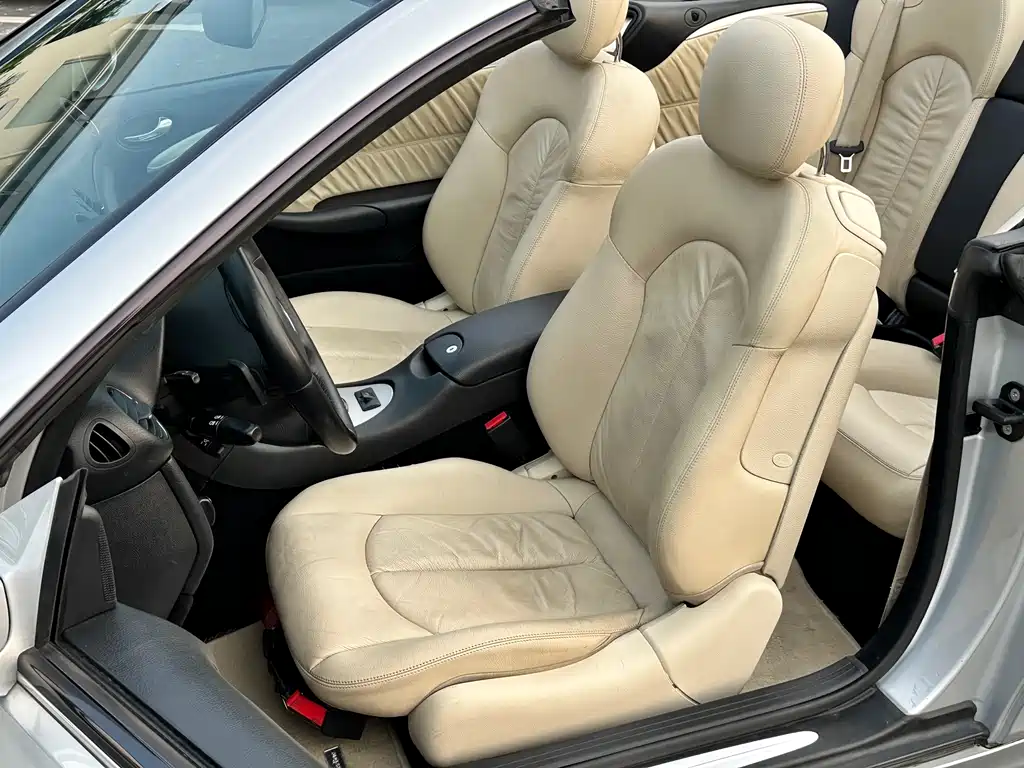 Mercedes-Benz CLK-Class — миниатюра 25
