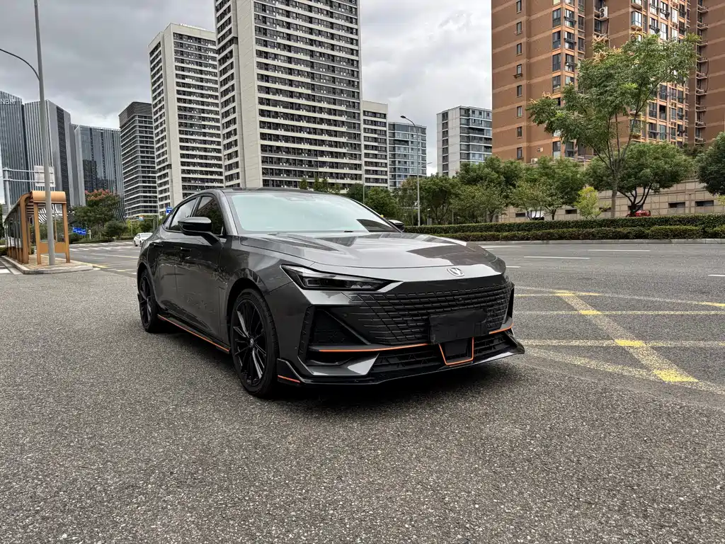 Changan UNI-V — миниатюра 3