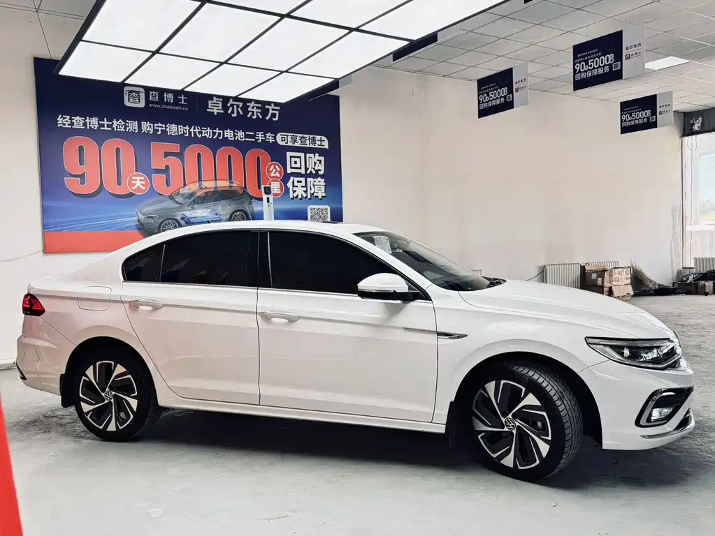 Volkswagen Bora — миниатюра 4