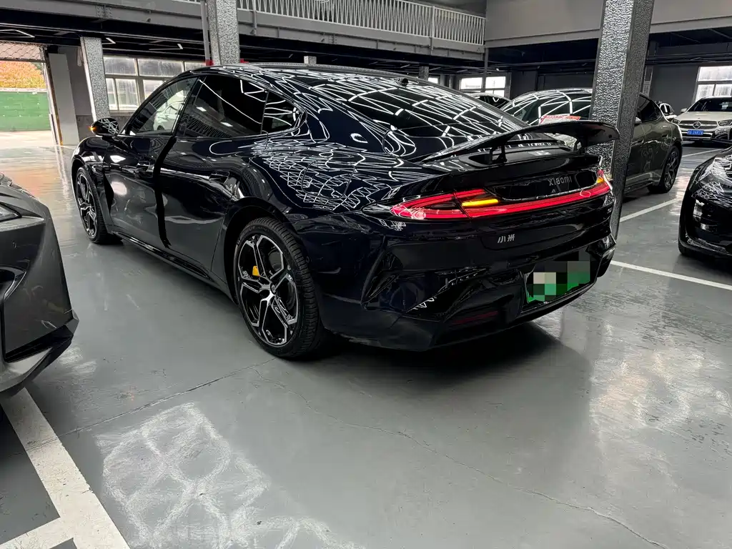 XIAOMI CAR XIAOMI SU7