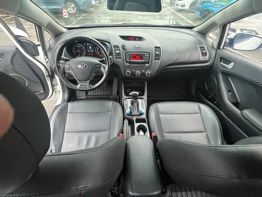 Kia K3 — миниатюра 13