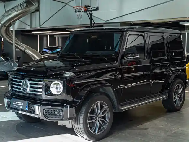 Mercedes-Benz G-Class 2025 G 500 — фото 1