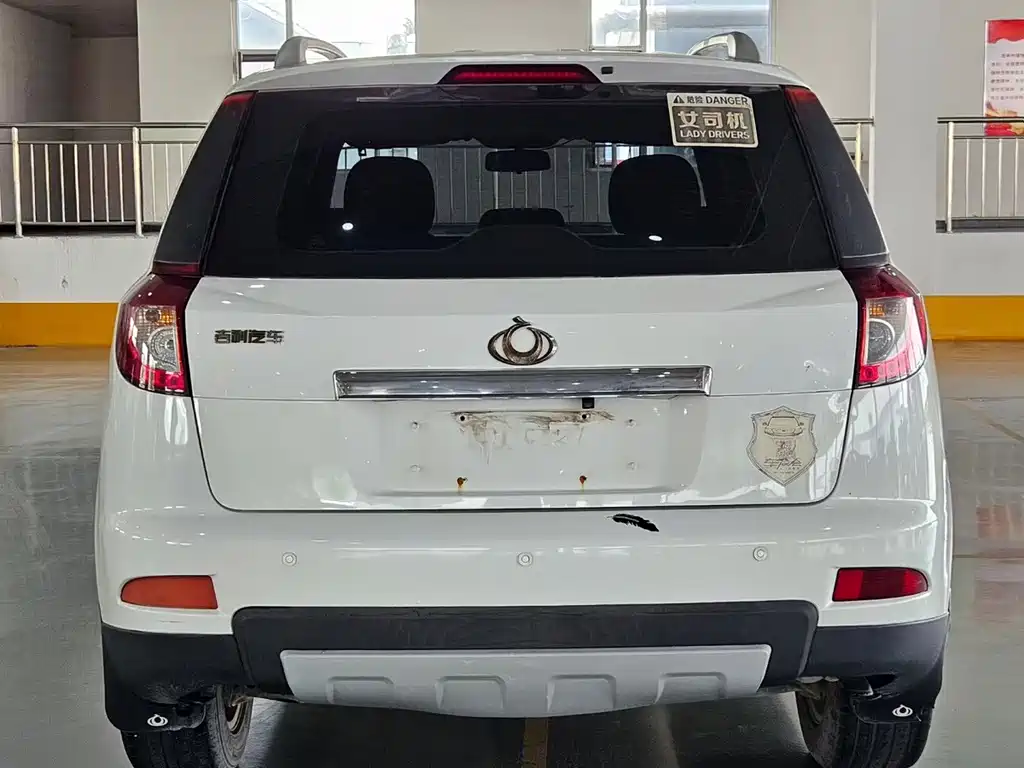 Geely GX7 — миниатюра 5