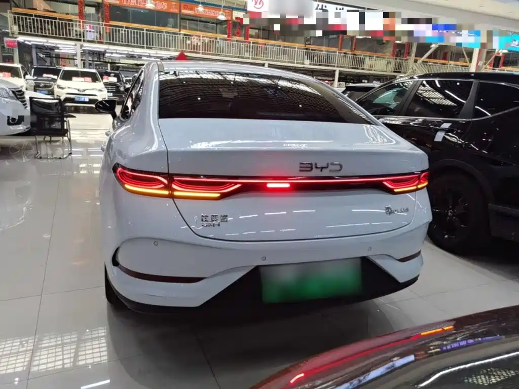 BYD Qin Plus PLUS 2025 DM-i Smart Drive 55KM Lead
