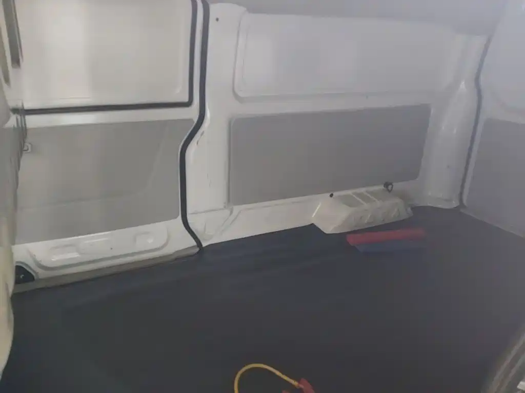 Jinbei Hiace X30L — миниатюра 17