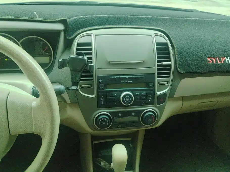 Nissan Sylphy — миниатюра 13