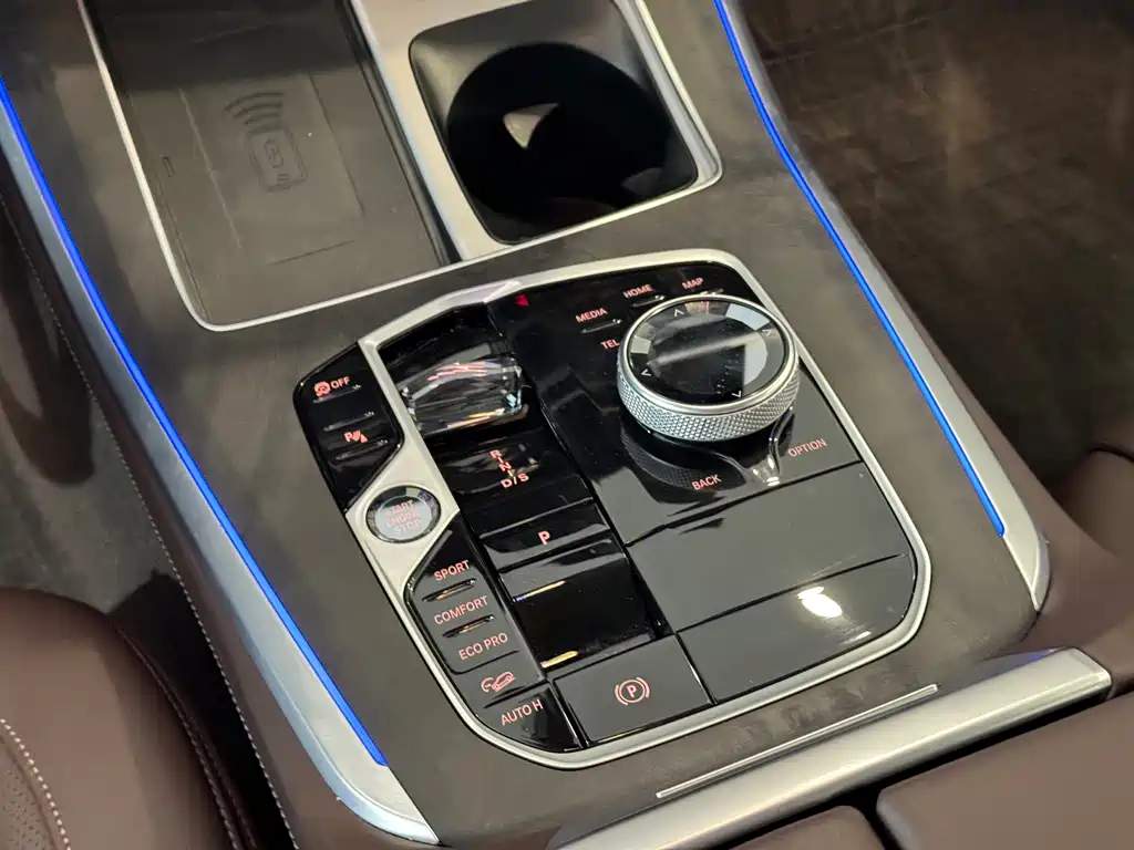 BMW X5 — миниатюра 8