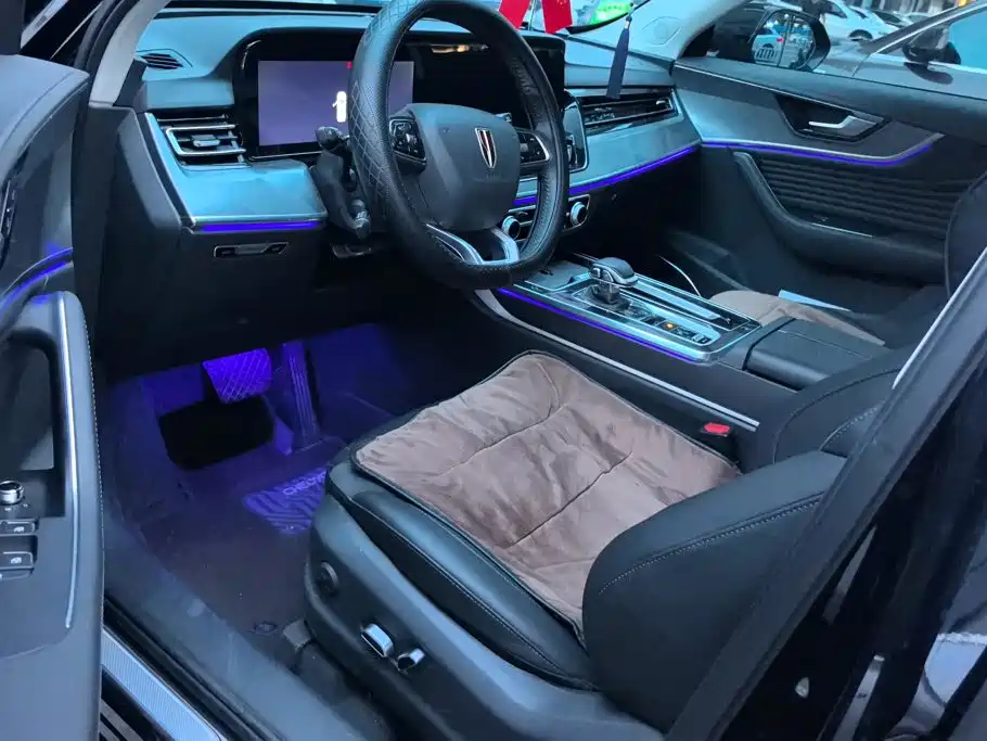 Hongqi Hongqi HS5 — миниатюра 9