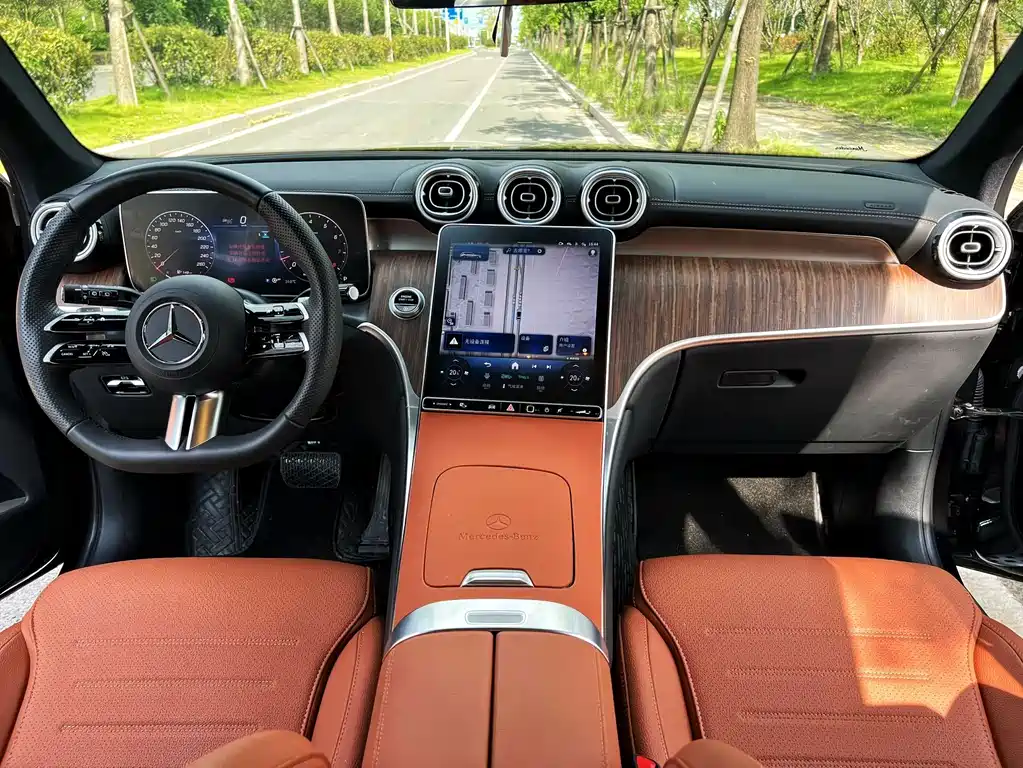Mercedes-Benz GLC — миниатюра 7