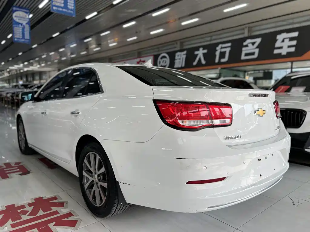 Chevrolet Malibu — миниатюра 9