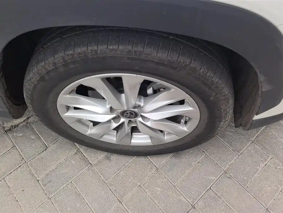 TOYOTA COROLLA SHARP AMPLIFIER