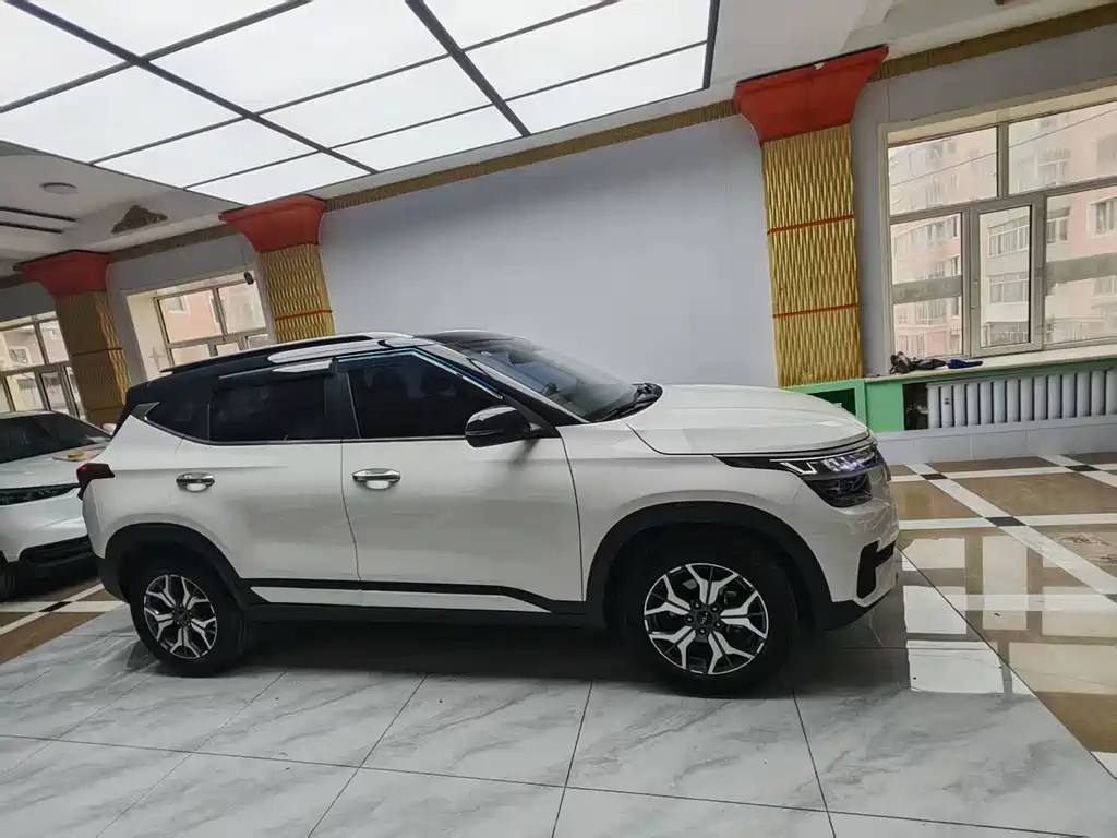 Kia KX3 2021 1.5L CVT