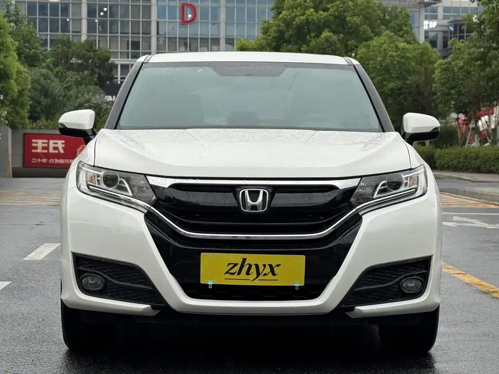 Honda UR-V — миниатюра 2